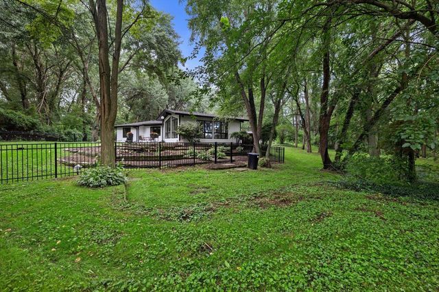 9711 8th AVENUE, Pleasant Prairie, WI 53158