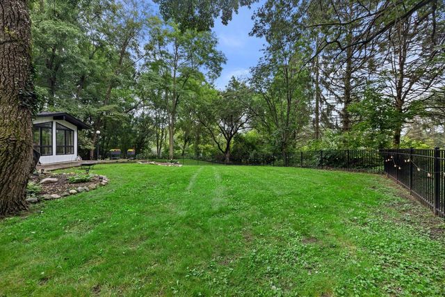 9711 8th AVENUE, Pleasant Prairie, WI 53158