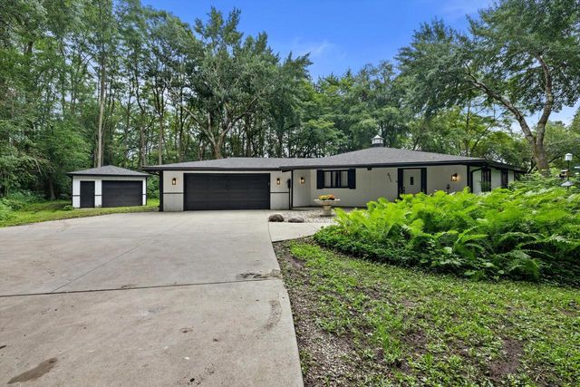 9711 8th AVENUE, Pleasant Prairie, WI 53158