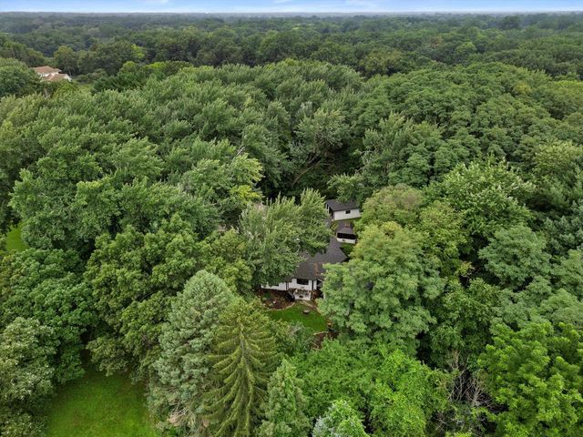 9711 8th AVENUE, Pleasant Prairie, WI 53158