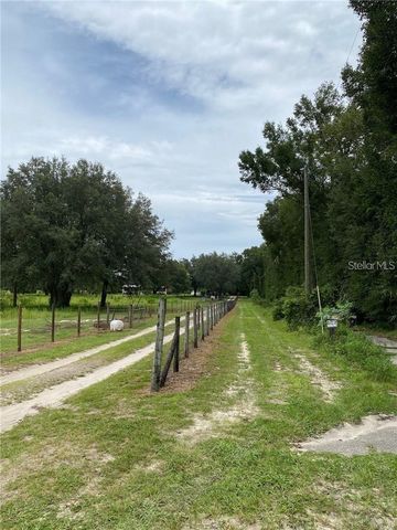 9401 NE 41ST COURT, Anthony, FL 32617
