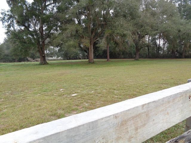 9401 NE 41ST COURT, Anthony, FL 32617