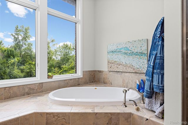 3520 Blue Heron Court, Superior Charter Township, MI 48198