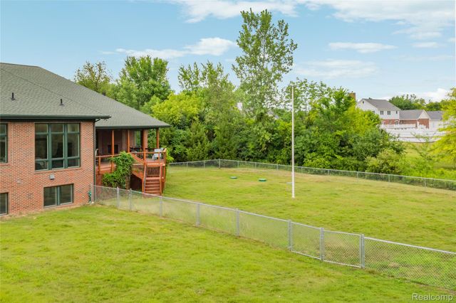 3520 Blue Heron Court, Superior Charter Township, MI 48198