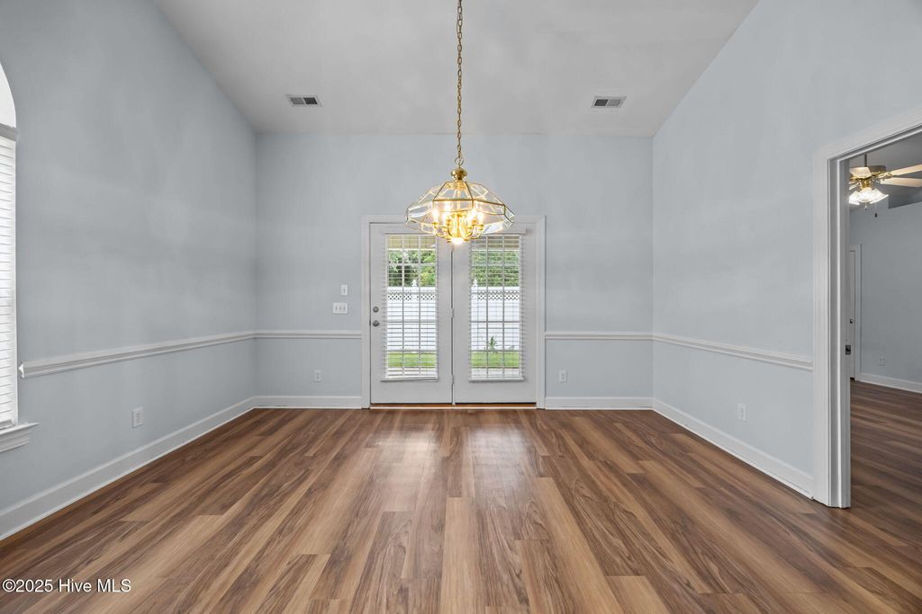 2114 Yorkshire Drive, Greenville, NC 27858