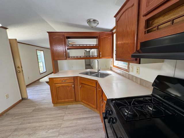 42 Vista Drive, Canaan, NH 03741