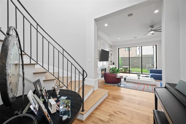 7506 Cuadro Lane, Houston, TX 77055