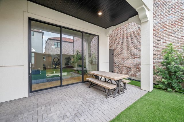 7506 Cuadro Lane, Houston, TX 77055