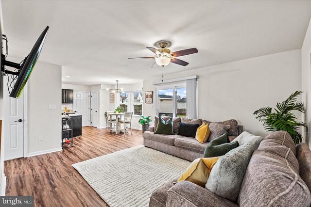 10004 SHADOWRIDGE CT, Fredericksburg, VA 22407