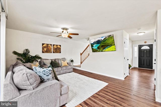 10004 SHADOWRIDGE CT, Fredericksburg, VA 22407