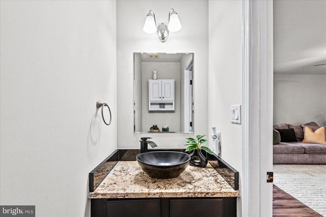 10004 SHADOWRIDGE CT, Fredericksburg, VA 22407