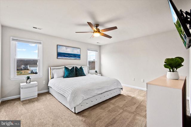 10004 SHADOWRIDGE CT, Fredericksburg, VA 22407