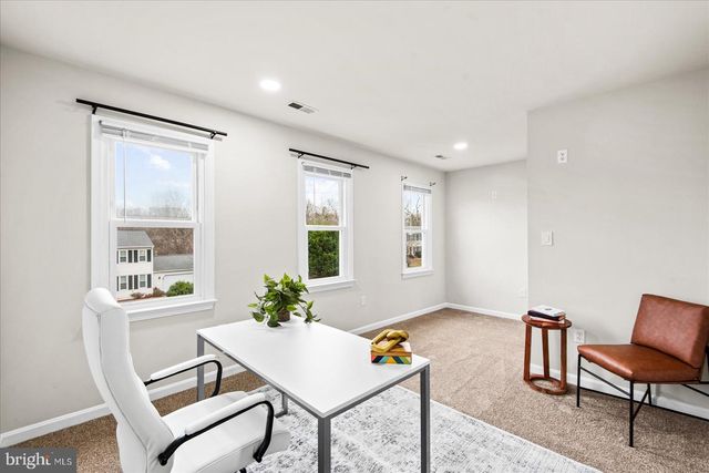 10004 SHADOWRIDGE CT, Fredericksburg, VA 22407