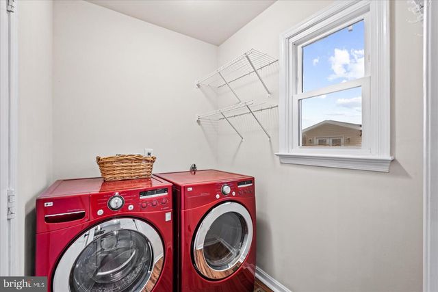 10004 SHADOWRIDGE CT, Fredericksburg, VA 22407