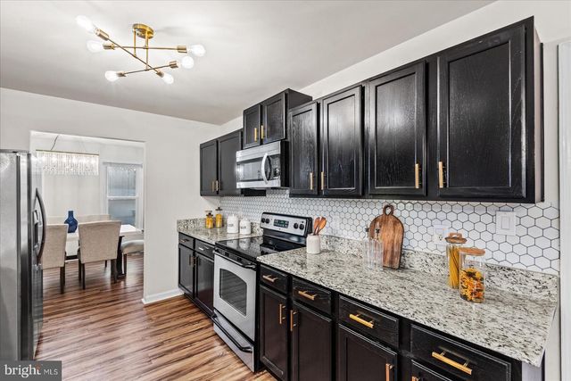 10004 SHADOWRIDGE CT, Fredericksburg, VA 22407