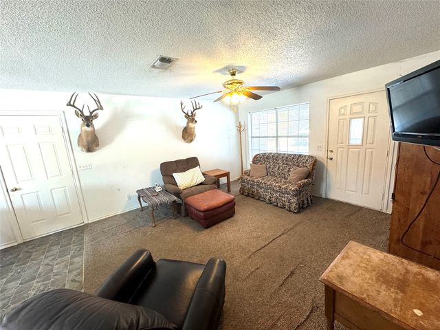 205 County Road 1135, Ravenna, TX 75476