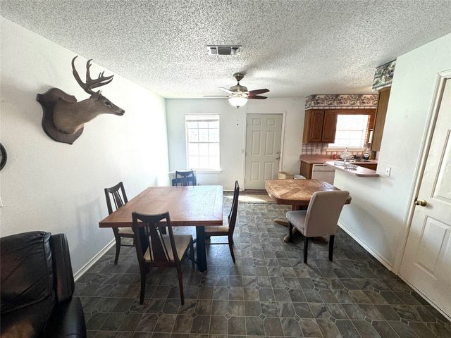 205 County Road 1135, Ravenna, TX 75476