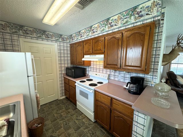 205 County Road 1135, Ravenna, TX 75476