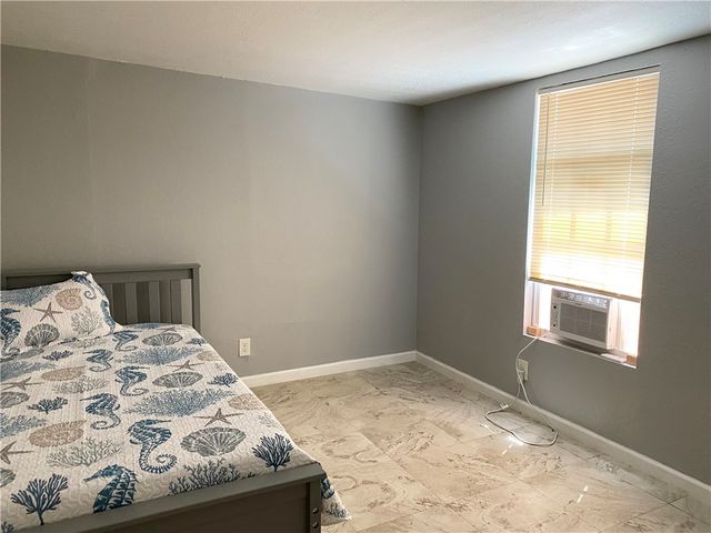 458 Macleod Dr, Corpus Christi, TX 78408