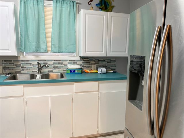 458 Macleod Dr, Corpus Christi, TX 78408