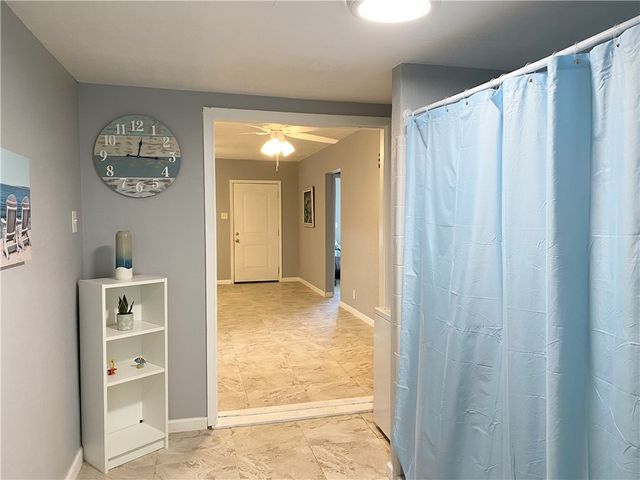458 Macleod Dr, Corpus Christi, TX 78408