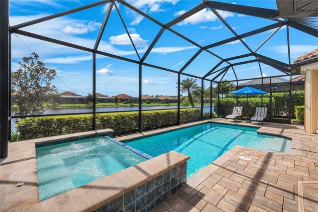 8362 Viale CIR, Naples, FL 34114