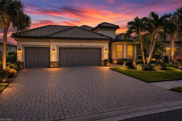 8362 Viale CIR, Naples, FL 34114