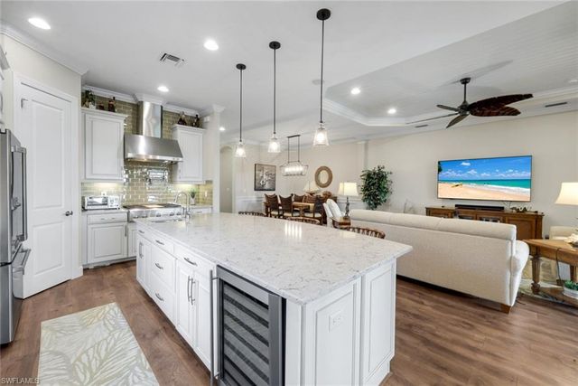 8362 Viale CIR, Naples, FL 34114