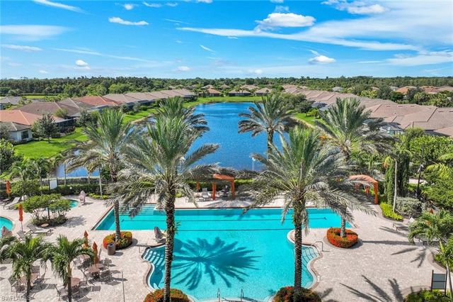 8362 Viale CIR, Naples, FL 34114