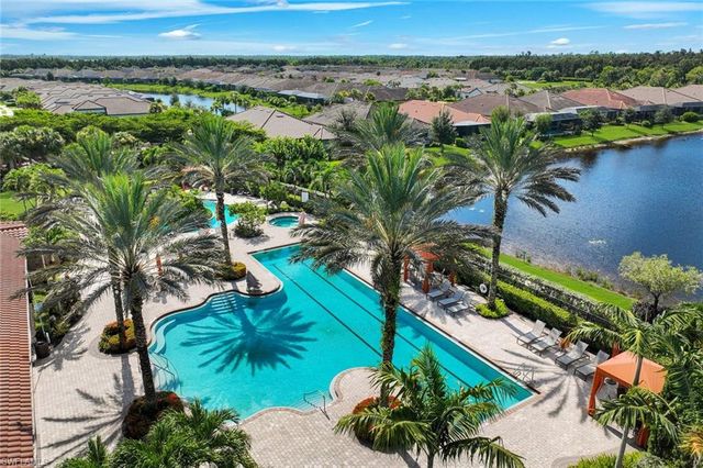 8362 Viale CIR, Naples, FL 34114
