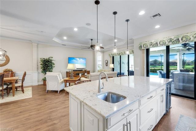 8362 Viale CIR, Naples, FL 34114