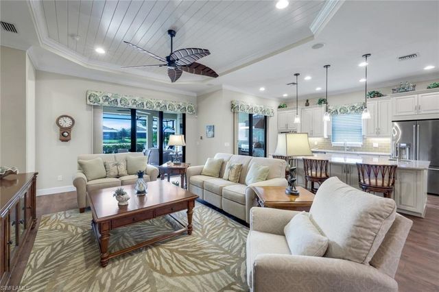 8362 Viale CIR, Naples, FL 34114