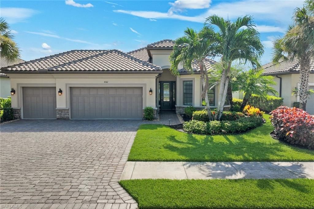 8362 Viale CIR, Naples, FL 34114