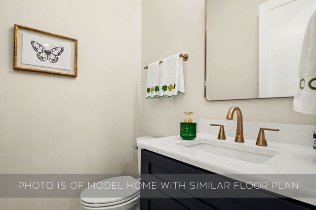 1249 Corby Boulevard A, South Bend, IN 46617