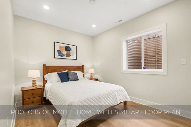 1249 Corby Boulevard A, South Bend, IN 46617