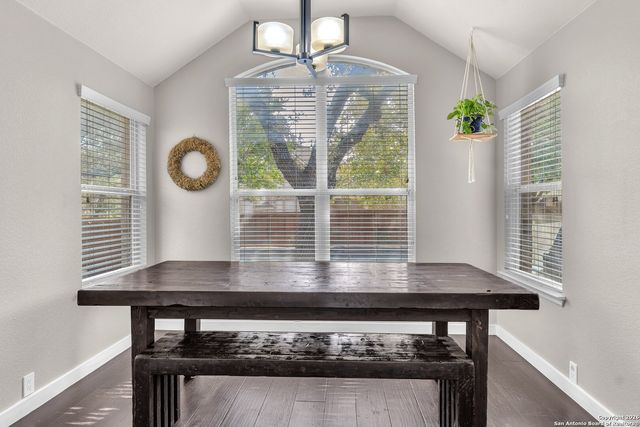 918 Steubing Oaks, San Antonio, TX 78258