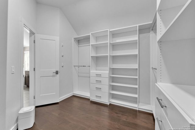 918 Steubing Oaks, San Antonio, TX 78258