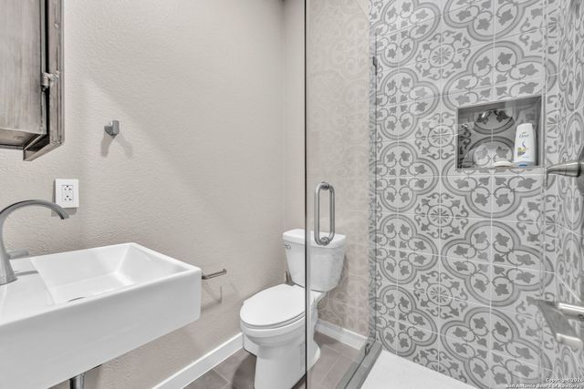 918 Steubing Oaks, San Antonio, TX 78258