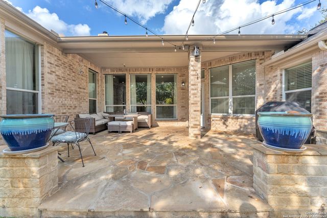 918 Steubing Oaks, San Antonio, TX 78258