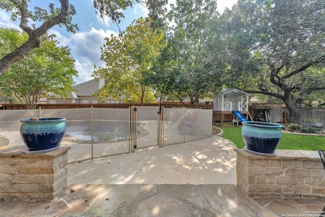 918 Steubing Oaks, San Antonio, TX 78258