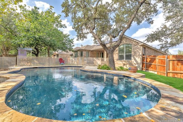 918 Steubing Oaks, San Antonio, TX 78258
