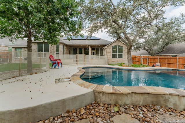 918 Steubing Oaks, San Antonio, TX 78258