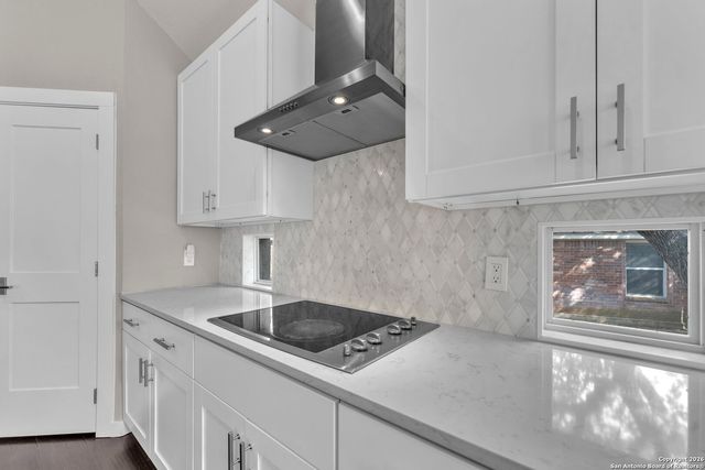 918 Steubing Oaks, San Antonio, TX 78258