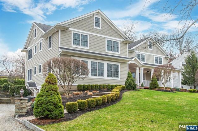 12 Maple Drive, North Caldwell, NJ 07006
