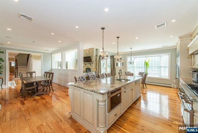 12 Maple Drive, North Caldwell, NJ 07006