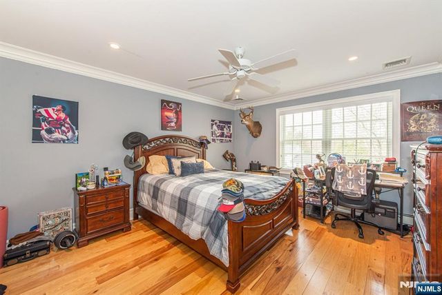 12 Maple Drive, North Caldwell, NJ 07006