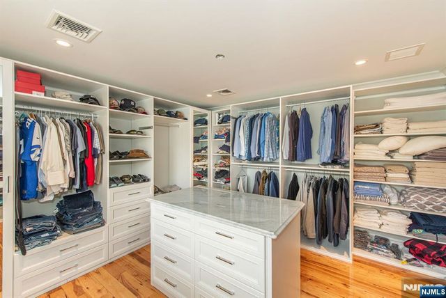 12 Maple Drive, North Caldwell, NJ 07006