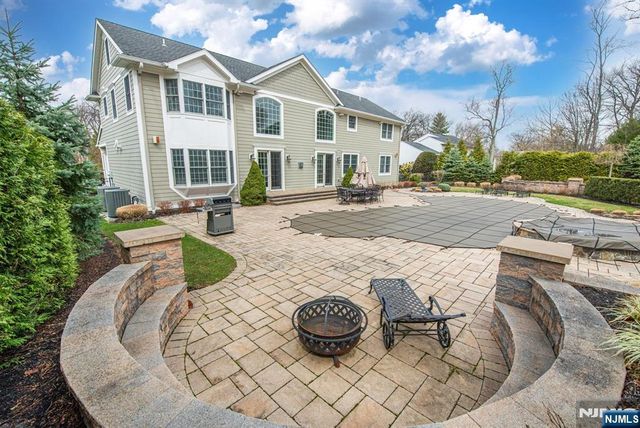 12 Maple Drive, North Caldwell, NJ 07006