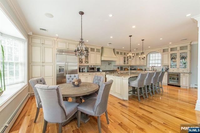 12 Maple Drive, North Caldwell, NJ 07006