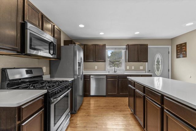 208 E Page STREET, Elkhorn, WI 53121